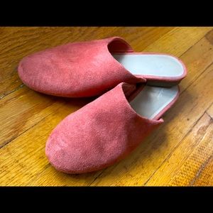 Universal Thread Orange Mules sz 8.5 US